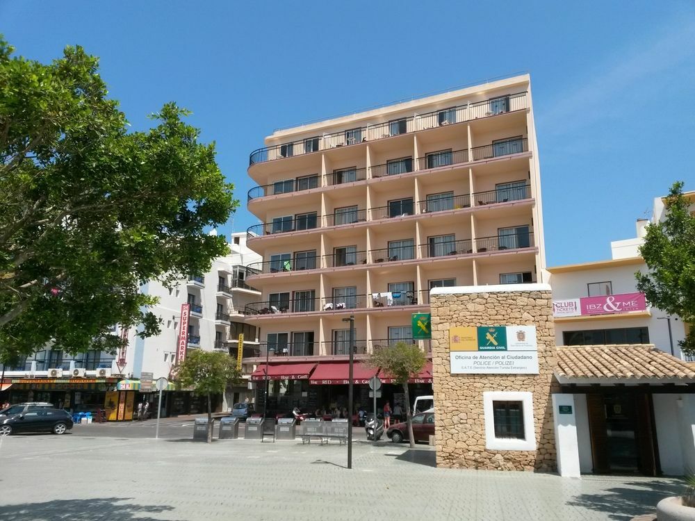 The Red Hotel By Ibiza Feeling - Adults Only San Antonio Kültér fotó