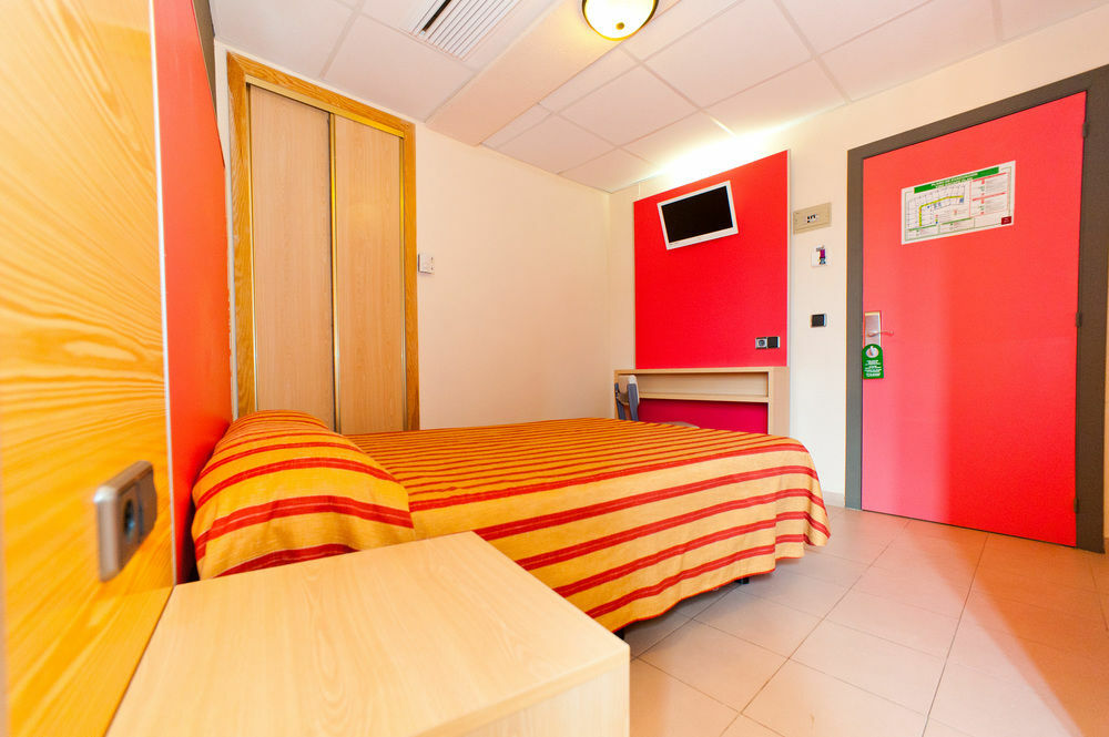 The Red Hotel By Ibiza Feeling - Adults Only San Antonio Kültér fotó